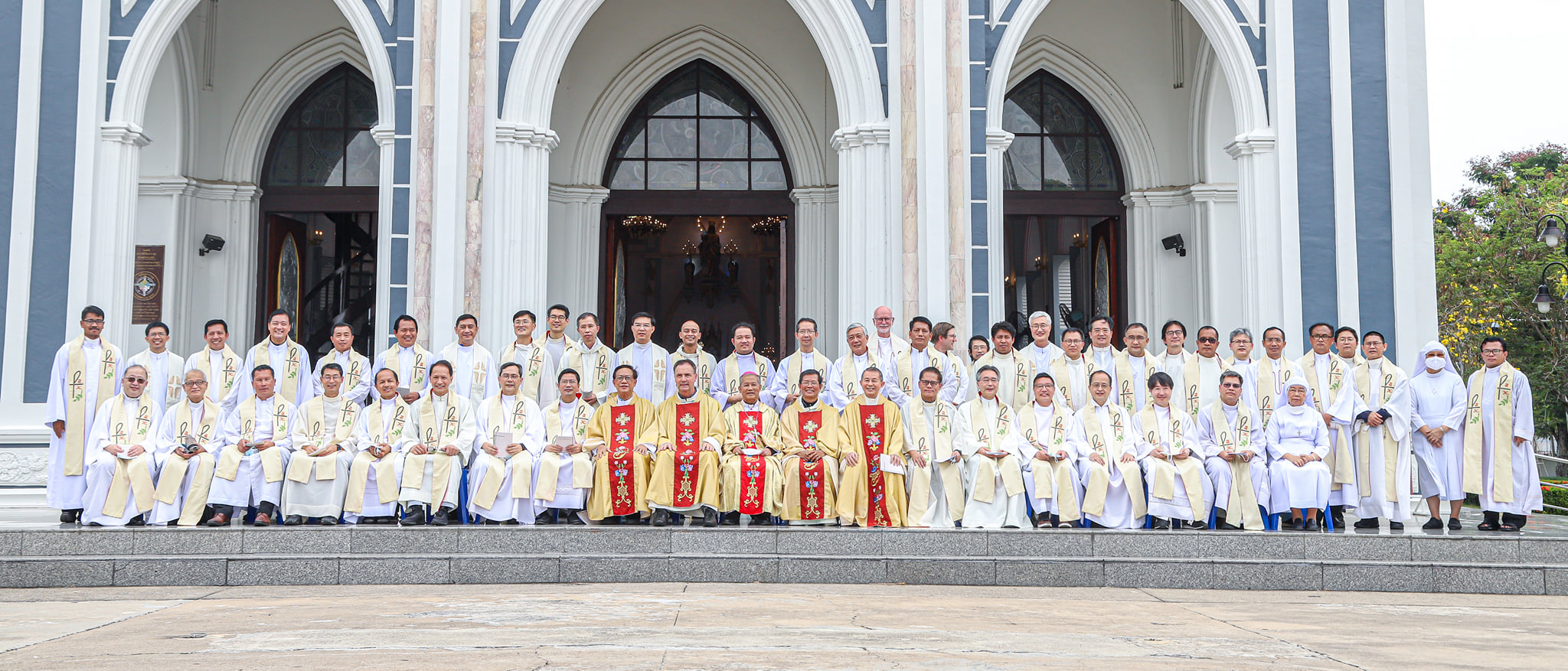 EAO bishops THA 2022 RM.jpg