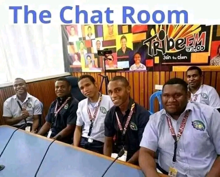 1-Chat-Room.jpg